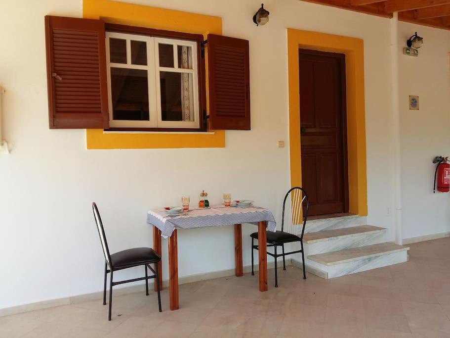 Villa Fondas Roda ภายนอก รูปภาพ